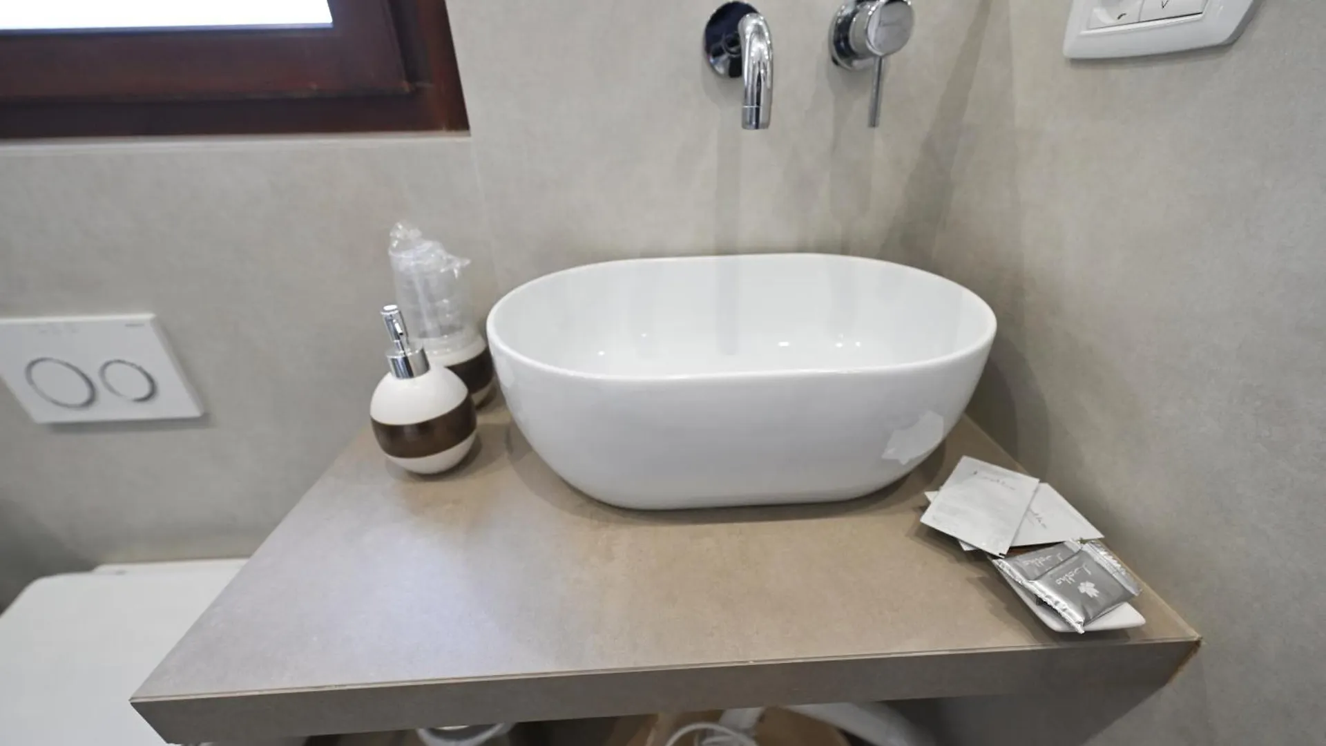 Barimare Hotel